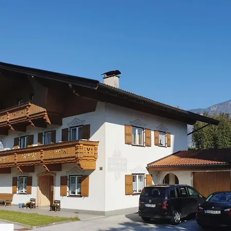 Haus Waldhuber Homestay *