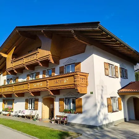 Homestay Haus Waldhuber